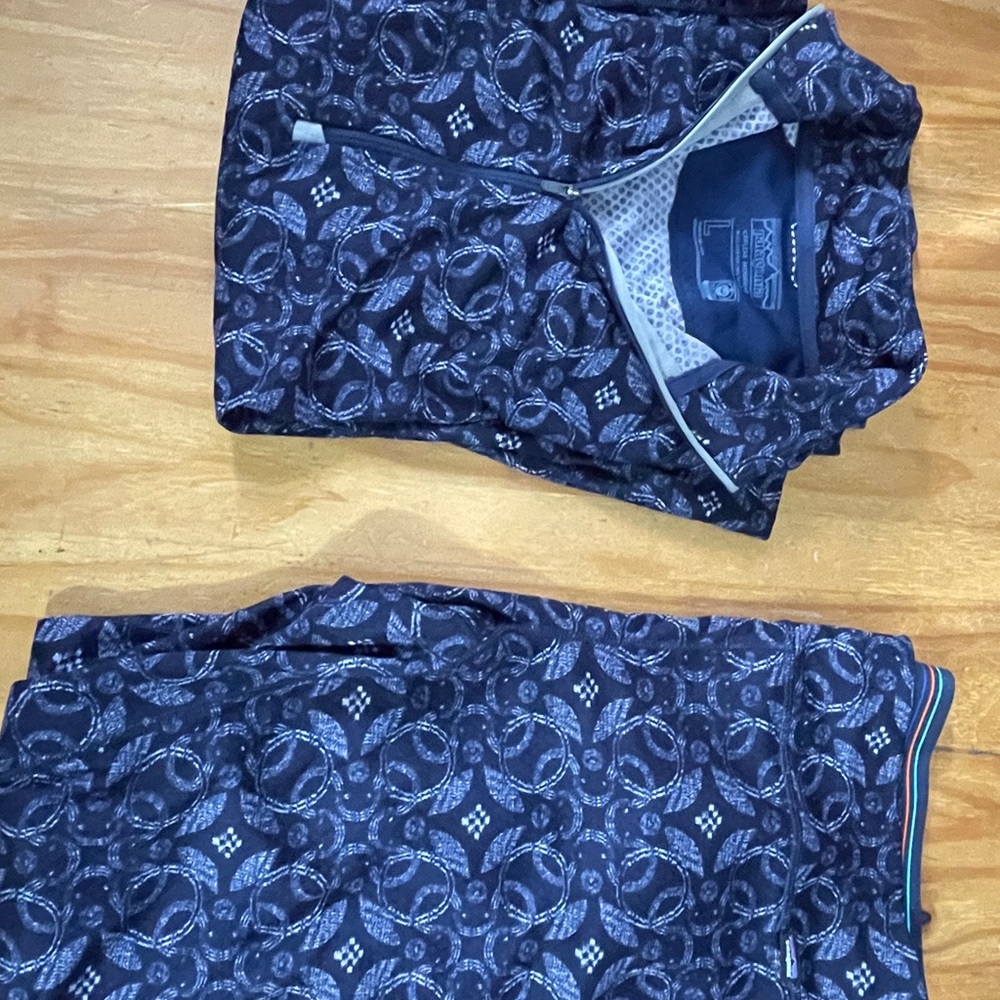 Patagonia Capilene Midweight Base Layer in Navy and Gray